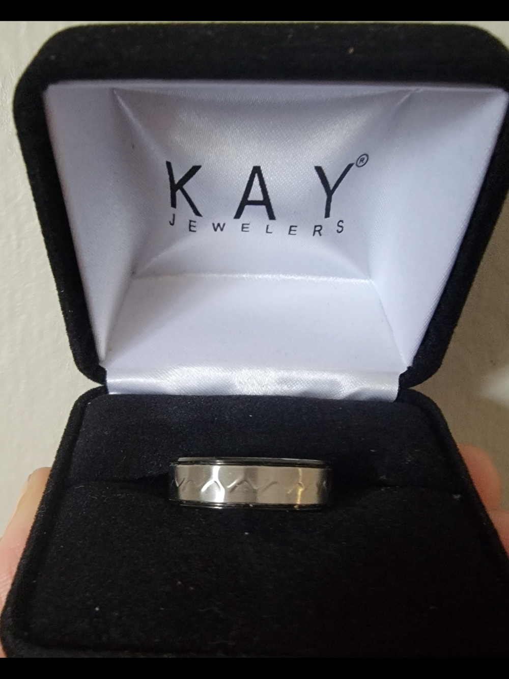 Kay Jewelers Men’s Silver Textured Band with Polished Edges